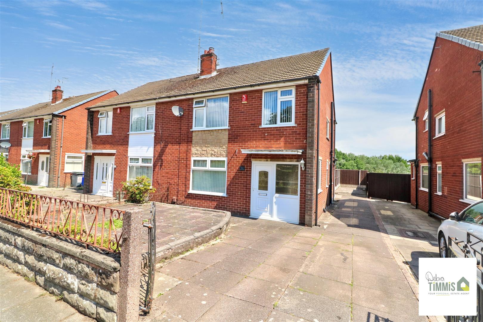 3 bed property in Berwick Road, Stoke-On-Trent
